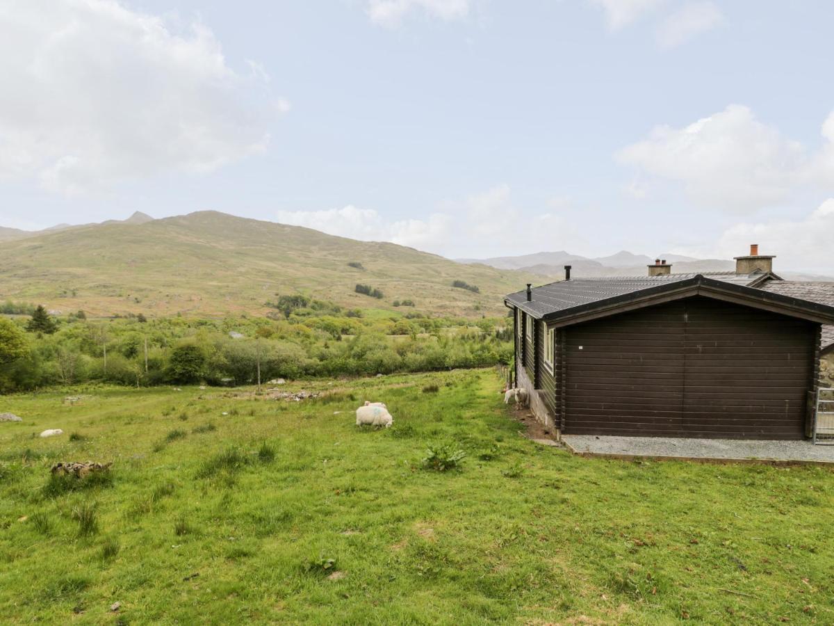 Snowdon Vista Cabin Villa Caernarfon Exterior photo